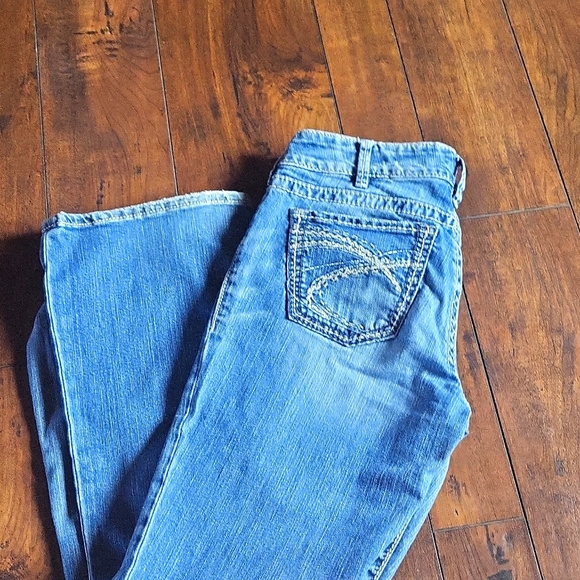 Silver jeans - Picture 1 of 3